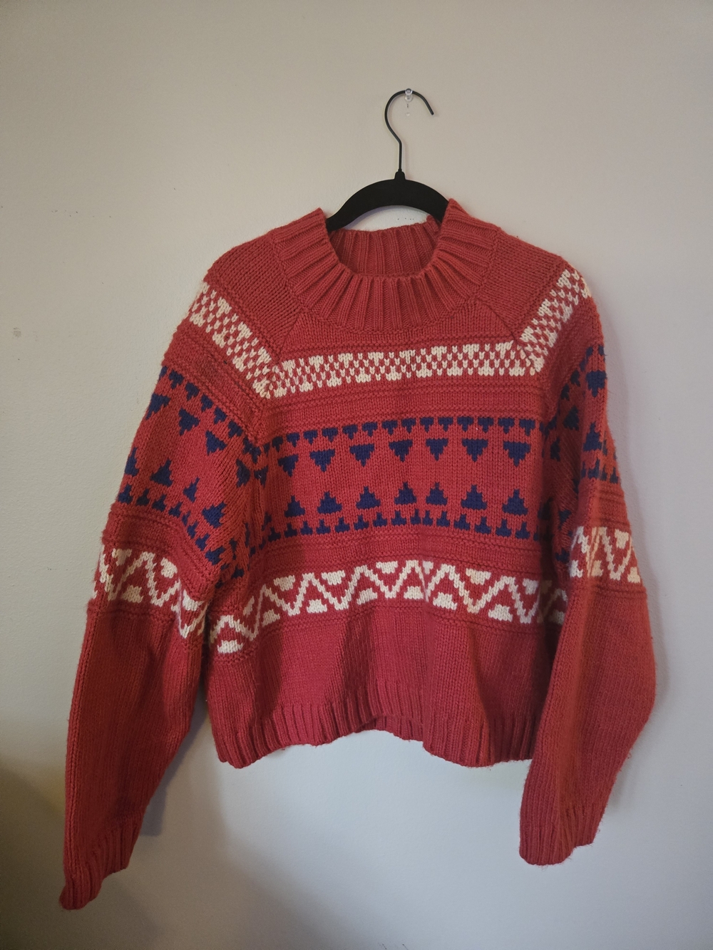 Universal Thread Red Patterned Cowl Neck Sweater with White & Blue Accents